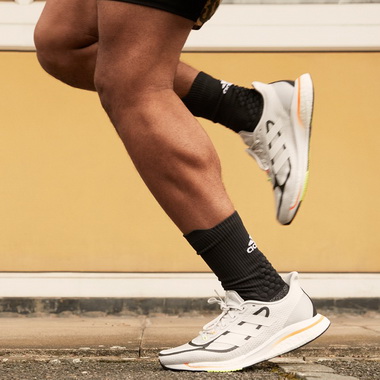 ADIDAS SUPERNOVA+